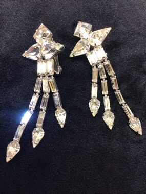 Vintage WEISS Rhinestone Earrings Clips Waterfall Dangles 1950s